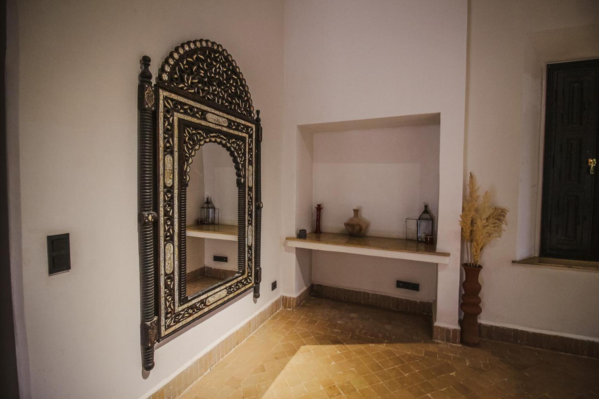 Villa Beij Sidi Abdallah Ghiat Exteriör bild